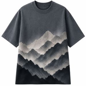 เสื้อยืดแขนสั้นทรงปกติสำหรับผู้ชาย พิมพ์ลายดิจิทัลด้านหน้า ลายภูเขาไล่เฉดสี คอกลม ผ้าถักลำลอง 100% ผ้าฝ้าย - Product Image 1