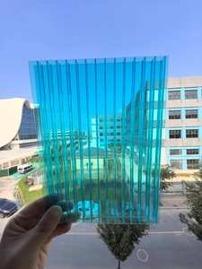 <span class=keywords><strong>Plaque</strong></span> <span class=keywords><strong>alvéolaire</strong></span> en <span class=keywords><strong>polycarbonate</strong></span> transparente, <span class=keywords><strong>ondulée</strong></span>, à double paroi, anti-UV, pour toiture et serre - Product Image 3