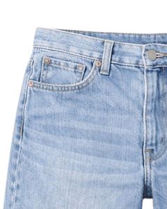 Shorts de mezclilla azul claro para hombre, estilo desgastado con dobladillo sin rematar, pantalones cortos de jean para verano, uso casual, corte regular, cierre con botones. - Product Image 5