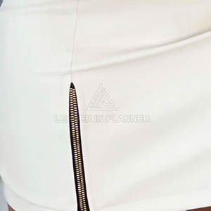 Jupe en cuir pour femme, 100% cuir, avec logo imprimé sur mesure, taille adulte, fabriquée au Pakistan, respirante. - Product Image 5