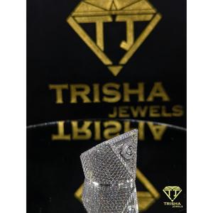 Anillo Triangular de Diamante Moissanite VVS, Plata de Ley 925, Engaste Pavé, Joyería de Lujo Estilo Hip Hop para Hombre, de Trisha Jewels - Product Image 5