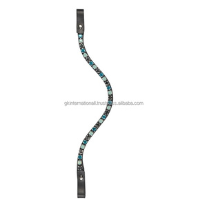 Diadema para caballo de cuero genuino de diseño en forma de U, de alta calidad, con una hilera de cristales de colores y cadena de metal. - Product Image 1