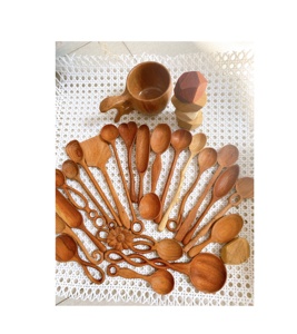 Vietnam Artisan Triple Flower Carved Wood Spoon Natural Kitchen Dining Utensil Eco-Friendly Bulk Export Customizable - Product Image 5