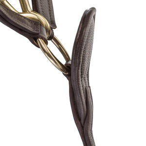 Pechera ajustable para polo ecuestre, diseñada para un ajuste seguro, equilibrio en el montar, entrenamiento y uso diario ecuestre. Proveedor de pecheras. - Product Image 4