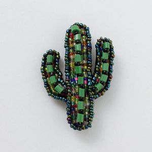 Broche élégante pour soirée, ornée de perles, bijoux de créateur faits à la main, magnifique broche en perles de rocaille florales, accent décoratif de mode - Product Image 4