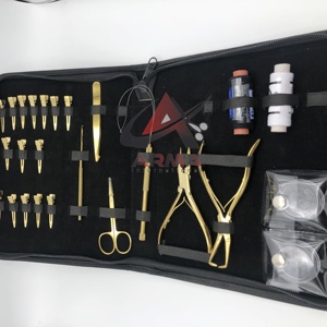 Kit professionnel d'extensions capillaires : Pince à plasma dorée, Ciseaux à boucles, Petites pinces, Pince à sourcils, Fils, Micro-anneaux avec logo - Product Image 4
