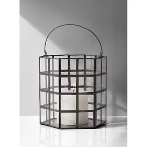 Support à bougies décoratif haut de gamme, artistique, moderne et luxueux, fabriqué par Zahid Exports - Product Image 1
