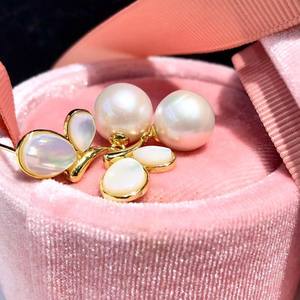 Pendientes Colgantes de Perlas de Agua Dulce Edison, Diseño de Mariposa con Concha, Regalo Popular de Cumpleaños para Niñas y Madres, Joyería de Moda - Product Image 3