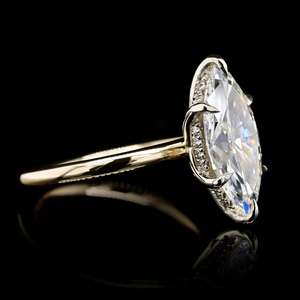 Bijoux de luxe, marque privée, platine 950, diamant de laboratoire, bague solitaire marquise, vintage, certifiée IGI, halo pavé caché - Product Image 4