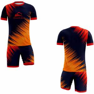 Uniformes de Fútbol Personalizados 100% Poliéster, Camisetas de Manga Corta, Pantalones Cortos de Fútbol, Uniformes de Entrenamiento, OEM ODM - Product Image 1