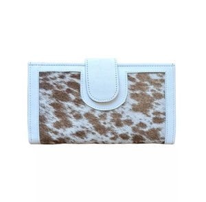 Porte-monnaie minimaliste en cuir de vache Porte-cartes Porte-monnaie Porte-monnaie en cuir véritable avec fermeture éclair personnalisée Vente en gros - Product Image 4