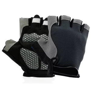 Manchons de cyclisme d'été personnalisés mi-doigts pour hommes et femmes, en polyester imperméable et respirant. - Product Image 2