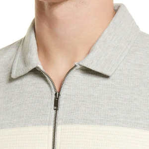 Polo de hombre con cremallera de un cuarto, bloques de color y franja en el pecho, 2026, estilo casual elegante, manga corta, corte ajustado, gris jaspeado y azul marino - Product Image 4