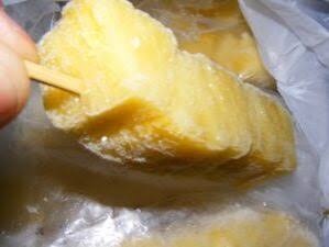 Trozos de Piña Congelados Premium de Vietnam |   Fruta Tropical de Etiqueta Limpia para la Fabricación de Bebidas y Alimentos - Product Image 2