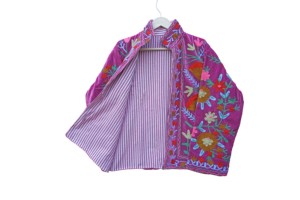 Veste tissée artisanale A2ZCraft en velours d'été avec broderie Suzani, col rond, boutons recouverts, respirante, pour l'automne et l'hiver, 100% coton - Product Image 5