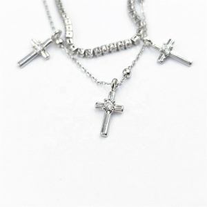 Bracelet chaîne avec pendentif croix bohème plaqué rhodium et strass en cristal, cadeau unisexe, plaqué 4 couches - Product Image 3