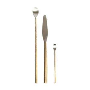 Juego de Cubiertos de Acero Inoxidable con Mango Dorado de Lujo - Cuchara de Café Moderna de Mango Largo, Cuchillo para Mantequilla y Mini Espátula para Hotel - Product Image 1