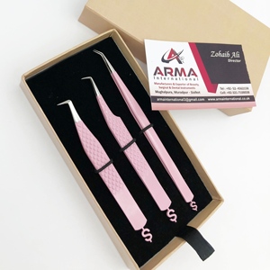 Pince à épiler professionnelle durable à 90 degrés, rose, pour extensions de cils, avec pointe lisse et précise, outil de beauté pour cils, avec logo - Product Image 1