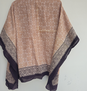 Pareo de playa con estampado artesanal, 100% algodón suave, ligero, accesorio de playa para vacaciones. - Product Image 2