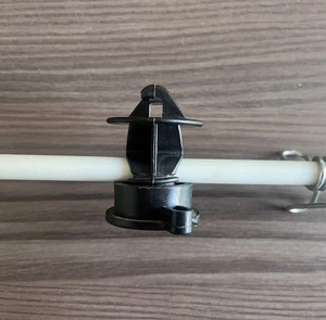 Isolateur de clôture électrique général 9-13 mm, isolateur de clôture électrique pour clôtures rondes ou carrées - Product Image 3