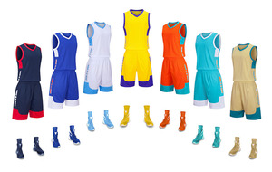 Conjunto de Uniforme de Baloncesto Sublimado Personalizado, Negro y Blanco, Jersey sin Mangas con Parte Delantera Sólida, Pantalones Cortos, Absorbe la Humedad, Antibacteriano, Secado Rápido - Product Image 6