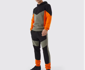 Conjunto Deportivo de Dos Piezas para Hombre, Sudadera con Capucha y Pantalones Deportivos, Estilo Urbano, con Bloques de Color, Logotipo Personalizado - Product Image 1
