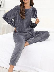 ชุดนอนโอฟท์ เฟลลิ่ง 2 ชิ้น ผ้าฝ้ายหวี เสื้อแขนยาว กางเกงขายาว ชุดนอนผู้หญิง ผู้ชาย - Product Image 5