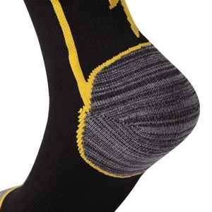 Chaussettes de sport personnalisées en gros, chaussettes OEM pour hommes, chaussettes de sport en polyester avec design personnalisé OEM - Product Image 6