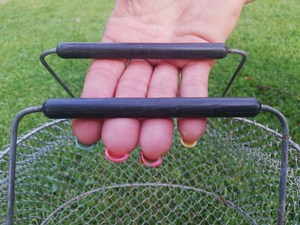 Vintage Metal Wire Basket – <b>Collapsible</b> Picnic Shopping Bag - Product Image 4