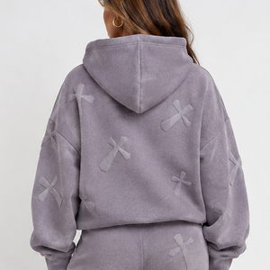 Ensemble de survêtement décontracté pour femme OEM, style streetwear, en polyester/coton, avec motif imprimé en relief, nouvelle collection. - Product Image 4
