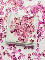 Tourmaline rose chauffée, taille brillant rond, naturelle, en vrac, 2mm 3mm 4mm, changeante de couleur, qualité excellente, rare, certifiée par un tiers