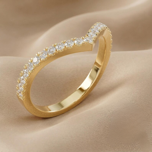 Bague de fiançailles/mariage en or jaune avec diamant de laboratoire courbé de clarté VVS VS pour femme - Product Image 3