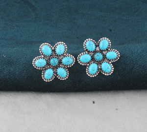 Boucles d'oreilles pendantes de luxe Shree Jaipur en argent sterling 925 et turquoise, style vintage goutte d'eau, faites à la main au Rajasthan, pour mariage et fête - Product Image 2