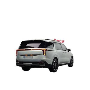 Kia Carnival HEV 2024, 7 Plazas, Noblesse, 21,814 km, Caja de Cambios Automática, Asientos de Cuero, Cámara Trasera, Volante a la Izquierda - Product Image 1