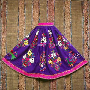 Banjara Hand Crafted Indian Vintage Beaded Falda bordada a mano - Product Image 1