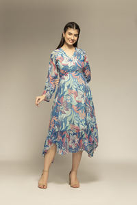 Vestido Maxi Estampado Floral Azul de Buena Calidad con Mangas Largas y Cuello en V para Mujer, Diseño de Vestido Disponible en Cantidad al por Mayor - Product Image 5