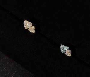 Pendientes de Oro de 14K con Diamante Azul en Forma de Corazón, Diamante Cultivado en Laboratorio, Pendientes de Cartílago Helix, Joyería Minimalista y Elegante, Regalo para Mujer - Product Image 2