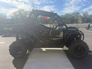 ORIGINAL NEW 2026 Can-Am Commander XT 700 <b>UTV</b> FOR ADULTS - Product Image 6