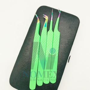 Pinzas Verdes con Punta de Volumen Multi-Boot, Juego de Pinzas para Pestañas a Precios de Mayoreo, Acero Inoxidable, Calidad Fina Garantizada - Product Image 1