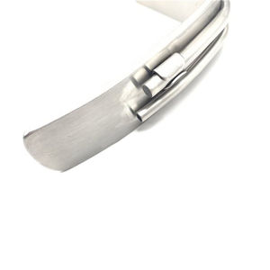 Instruments de chirurgie plastique en acier inoxydable de qualité allemande, rétracteur mammaire cosmétique avec lumière à fibre optique pour usage hospitalier - Product Image 3