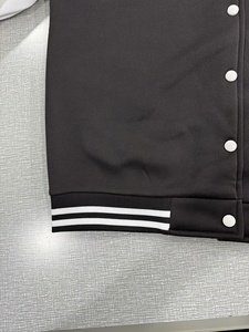 Chaqueta Corta Casual para Mujer, Estilo Universitario, Ajuste Cómodo para Uso Diario y Fines de Semana - Product Image 3