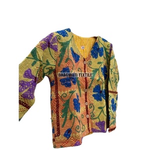 Veste matelassée brodée Suzani en coton unisexe manteau d'automne respirant avec bord brut court Kantha fait à la main pour les femmes - Product Image 3