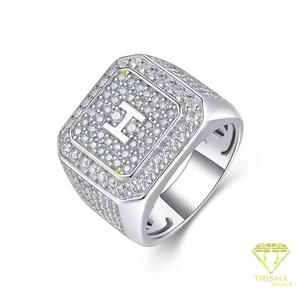 Vente en gros d'anneaux statement en argent sterling 925 avec diamants moissanite pour les marques de bijoux et les magasins de détail - Product Image 1