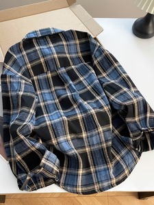 เสื้อเชิ้ตผู้ชายผ้าทวิลล์แขนยาวลำลองติดกระดุม ผ้าฝ้ายใส่สบาย ระบายอากาศได้ดี กันยับ แห้งเร็ว แฟชั่น ขายส่ง OEM - Product Image 5