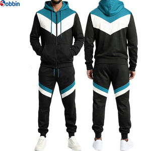 Conjunto Deportivo Personalizado de Alta Calidad con Capucha y Bloques de Color, Conjunto Deportivo Transpirable Personalizado para Hombre, Conjunto Deportivo con Logotipo Personalizado para Hombre - Product Image 2