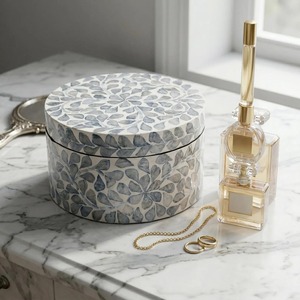 Mother of Pearl Round Jewelry Storage <b>Box</b> Handmade Shell Inlay Decorative Keepsake Organizer Floral Leaf Pattern <b>Trinket</b> <b>Box</b> - Product Image 1
