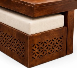 Table basse en bois massif avec plateau à lattes et 4 tabourets rembourrés |   Table basse empilable gain de place |   Exportation de Jodhpur - Product Image 5