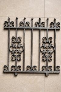 Balustrade en fer de style européen, durable, décorative pour extérieur, avec motif floral en spirale, accent pour escalier, design intemporel. - Product Image 5