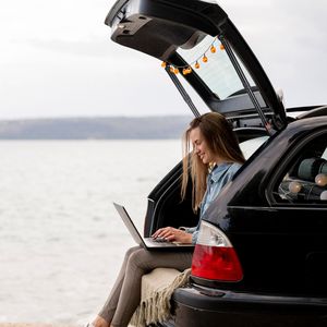 Supporti Elettrici per Portellone Posteriore Compatibili con Nissan Rogue/X-Trail 2014-2020, Sinistro e Destro - Product Image 6