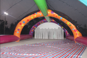 Carpas inflables para acampar en oferta, ideales para publicidad comercial al aire libre o eventos y fiestas. - Product Image 5